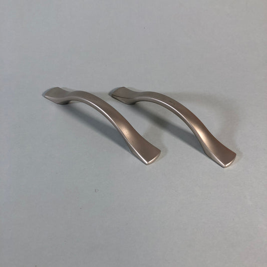 Kitchen Drawer Bow Handles